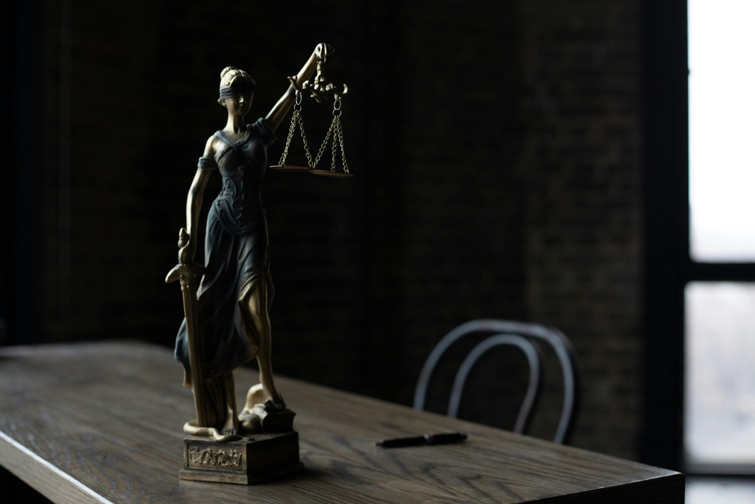Justice avocat